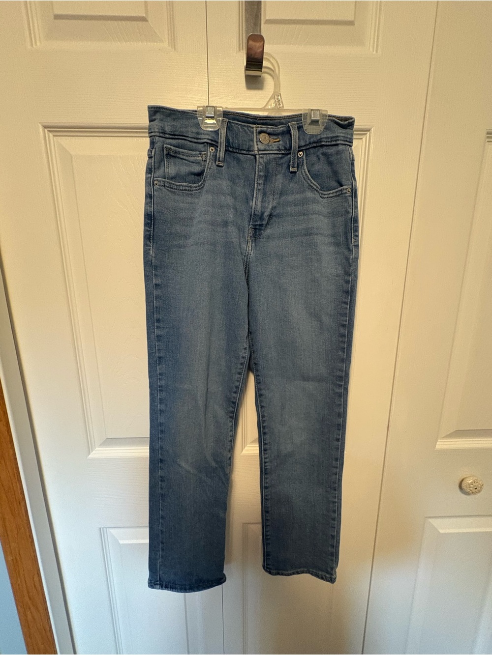 Women’s 724 Levi’s High Rise Straight leg Crop